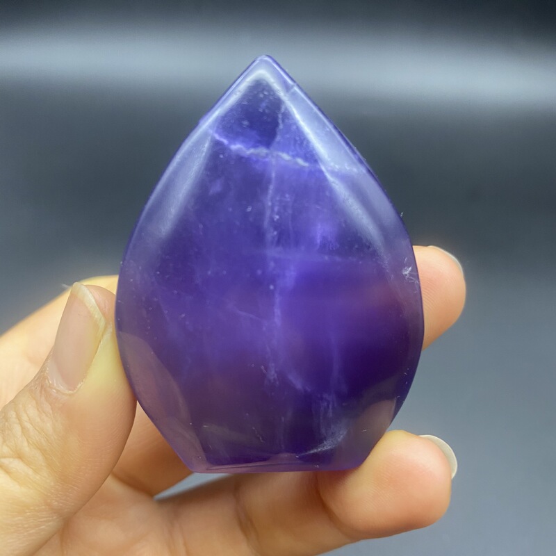 天然萤石水滴 创意摆件水晶小摆件桌面摆件手工雕刻件装饰品 图 4
