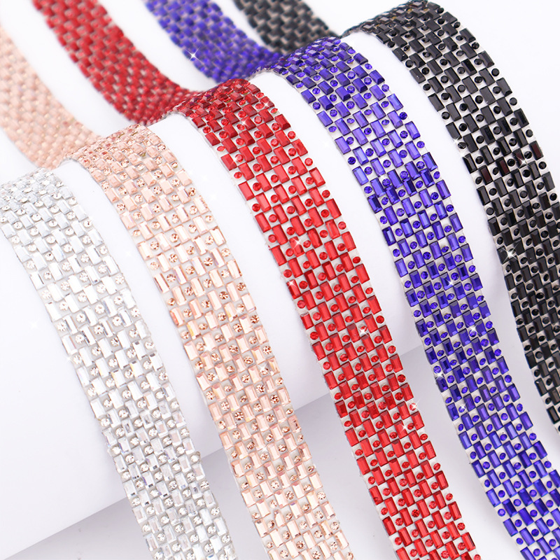 Nuevos productos Telas de diamantes de imitación Accesorios de ropa Cintas de diamantes de imitación Adhesivo Telas de diamantes de imitación autoadhesivas Decoración del hogar Pegatinas de diamantes de imitación Diamantes de imitación