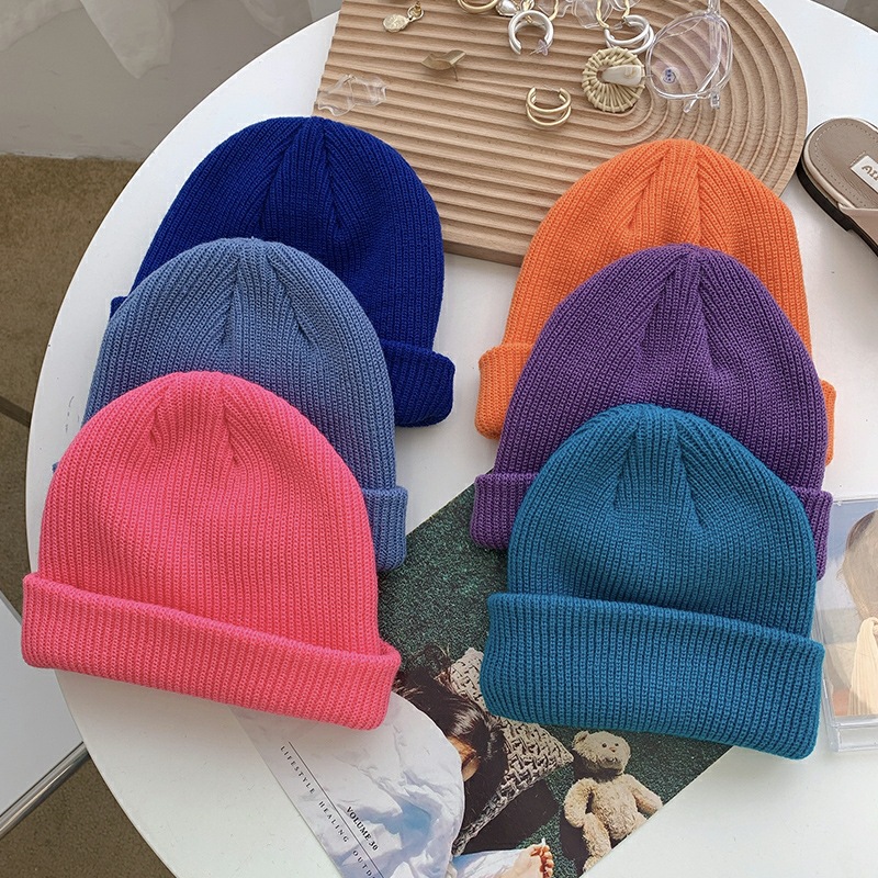 Hat female autumn and winter Korean version of the Japanese wilder hat tide Korean ear warm net red blue knit hat cold cap