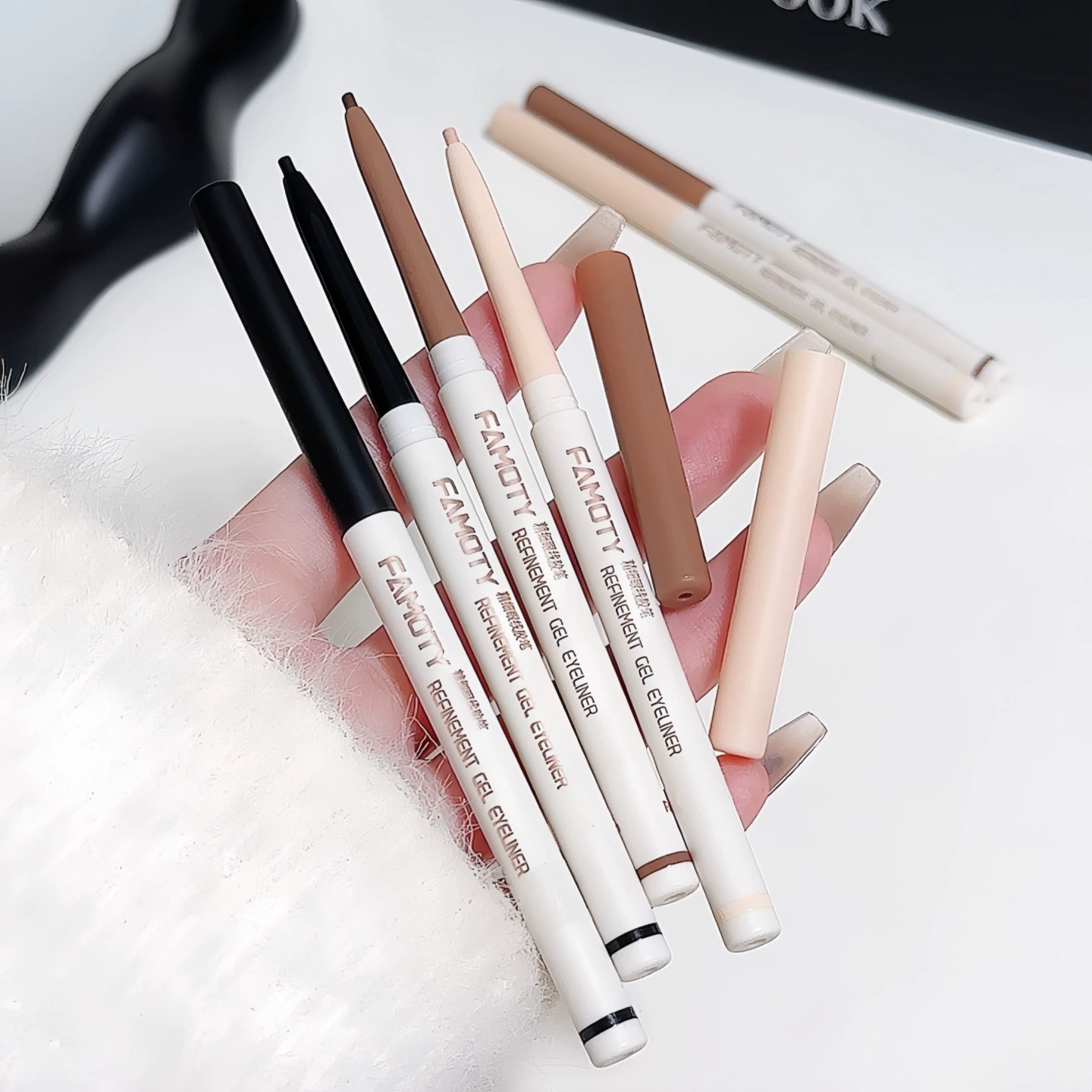 FAMOTY Eye pencil, brightening liner for elementary school students, makeup primer, (Cross-border trading)
