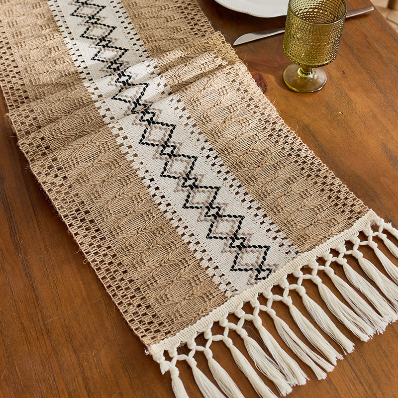 Banderas de mesa de lino de imitación bohemia, a prueba de polvo, resistentes al desgaste, antideslizantes, manteles de jacquard, atmósfera, manteles de té, suministro directo de fábrica