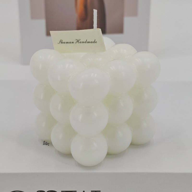 Modelado cubo rubico perfumes al por mayor perfumes adornos para el hogar perfumes vela de cumpleaños con regalo de mano atmósfera artefacto mágico