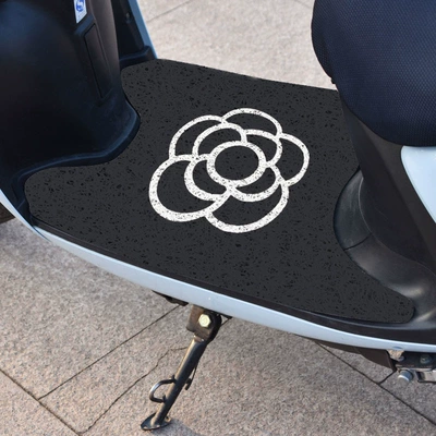Easy to Care for Pedal Mats, Electric vehicle foot mat - cute-little-flower-01-width-50length-70cm-rectangular-self-cut-wire-loop-sent-by-default
