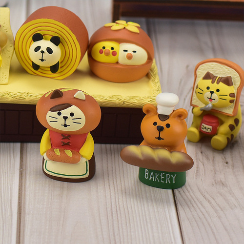 Zakka Japanese groceries baking bread miniature scene props birthday cake decoration gifts food toys small ornaments