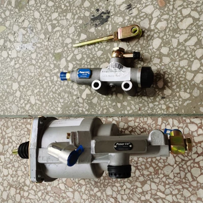 clutch master – Clutch master cylinder