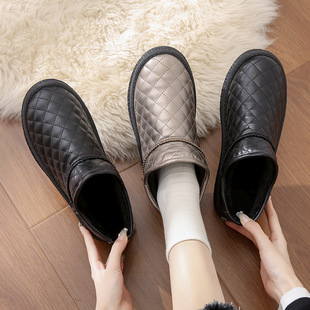 Winter Old Beijing Cloth Shoes for Women, Trendy Versatile Snow Boots, Slip-On Plush Cotton Shoes, Warm Casual Versatile