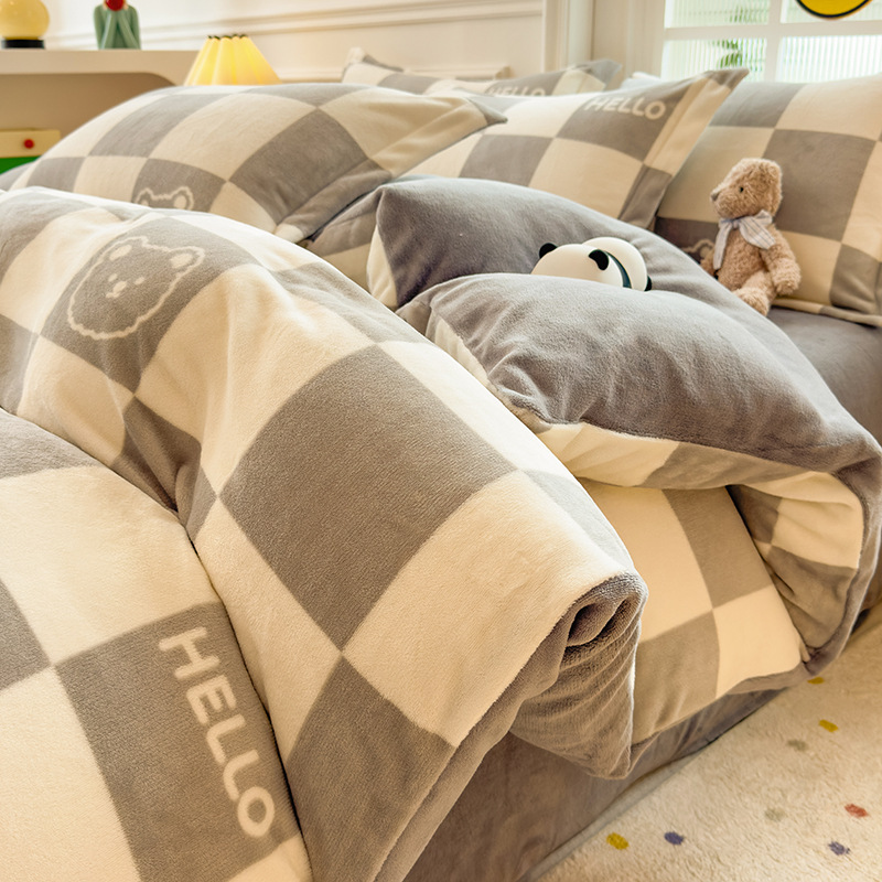 Invierno de coral cubierta de edredón de una sola pieza de invierno de peluche de doble cara de peluche de leche de cuatro piezas de cubierta de edredón de una sola persona engrosada