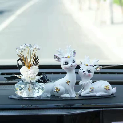 Car ornaments: Suitable for Women