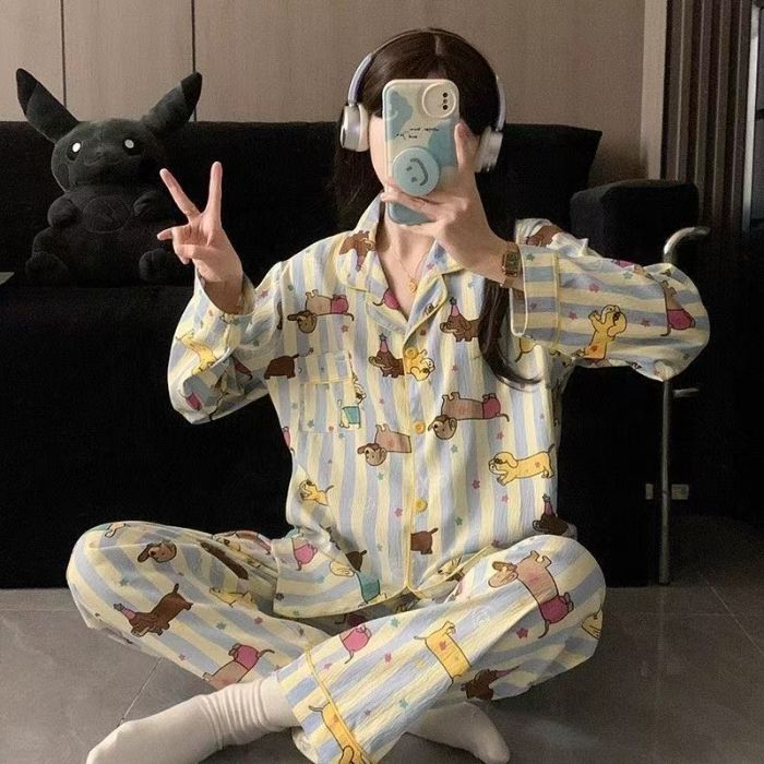 Pijamas de algodón nubes al por mayor transfronterizos primavera y otoño nuevos pantalones de manga larga de dibujos animados cardigan se pueden usar con ropa de casa