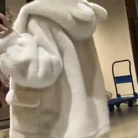 仿皮草毛毛外套冬季加厚毛绒连帽外套可爱皮草外套年轻款外套