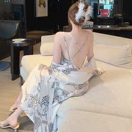 美背雪豹-直播轻奢印花露背冰丝睡裙女高个子加长睡