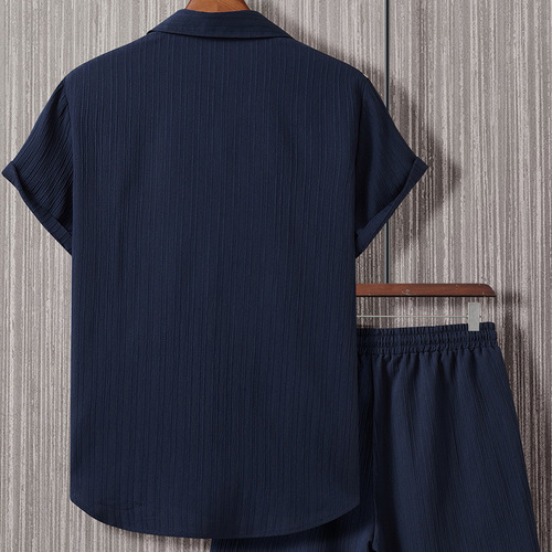 Men's brocade patterned striped short sleeve shirt with button-up collar set, stylish men's fashion trend item