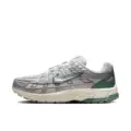 Gray/Green