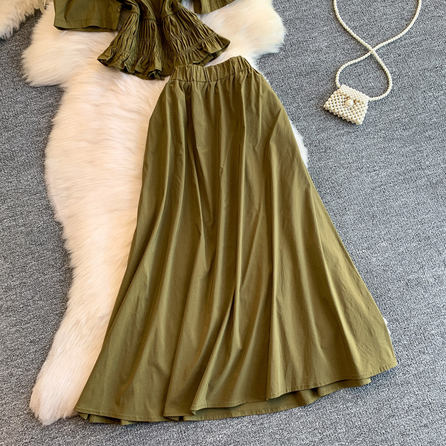 Women's French Style Sophisticated Two Piece Set Versatile Double Zipper Round Neck T-Shirt High Waisted Pleated Skirt_ecoleips.com