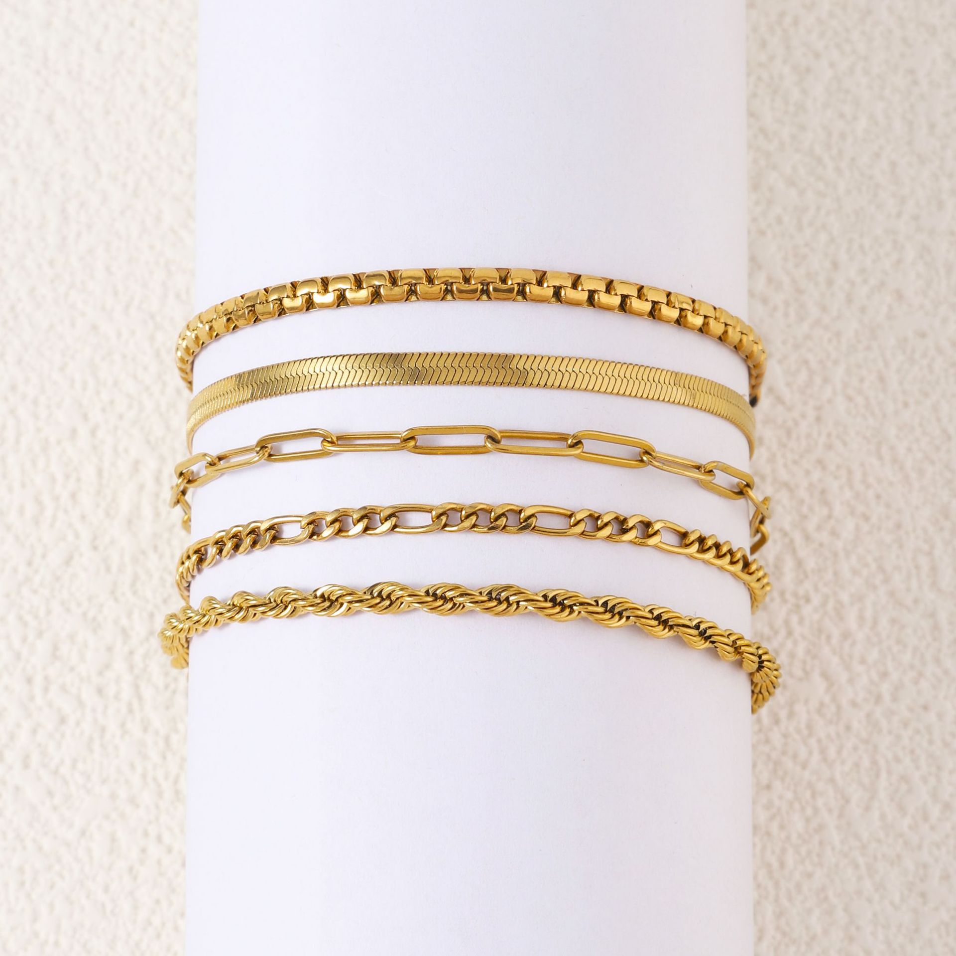 10g Weight PVD Coated Gold Plating Process Real Gold Plated Plating Material Bracelets, Chain Bracelet Classification 304 Stainless Steel Chain Material Twisted Rope Chain, snake chain Chain Type 1 Piece Quantity Daily Occasion 304 Stainless Steel Material Solid Color Pattern All Seasons Season Women's Gender Plating Design Simple Style Style Simple Style Solid Color 304 Stainless Steel 18K Gold Plated Twisted Rope Chain Snake Chain Bracelets Chain Bracelet In Bulk 9