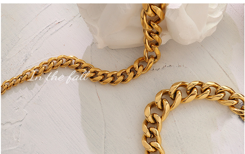 Hip-hop Trendy Exaggerated Titanium Steel Cuban Chain 18k Real Gold Plated Necklace display picture 24