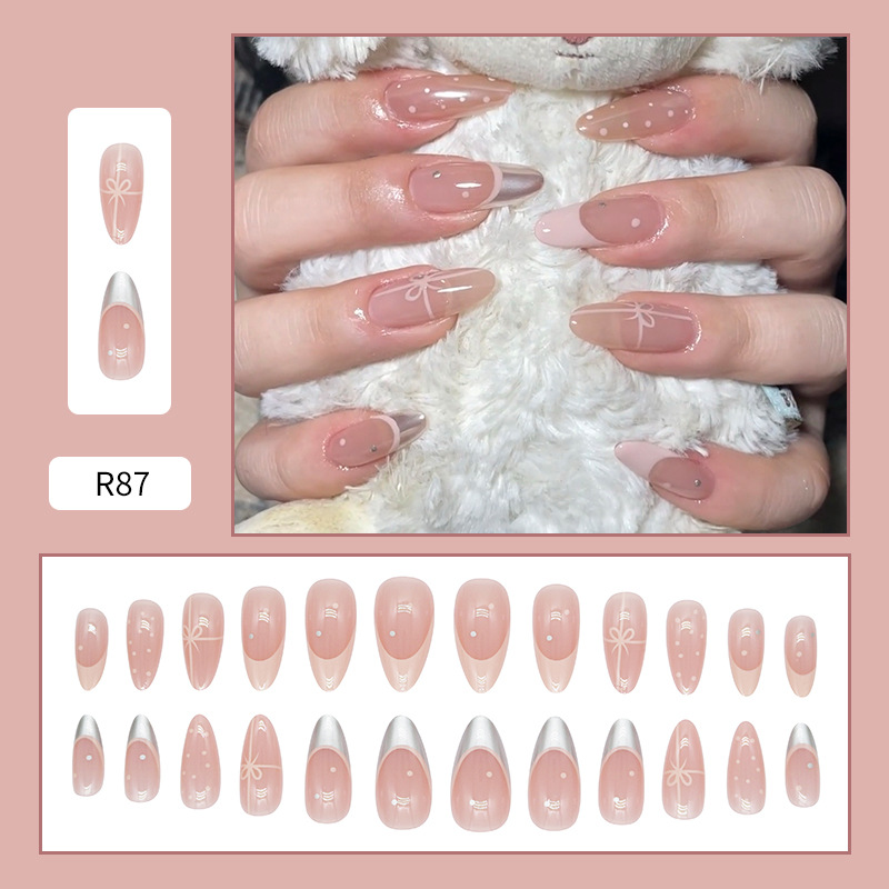 Use parche de uñas pegatina de uñas de dibujos animados corto parche de uñas falso desmontable terminado rubor parche de uñas