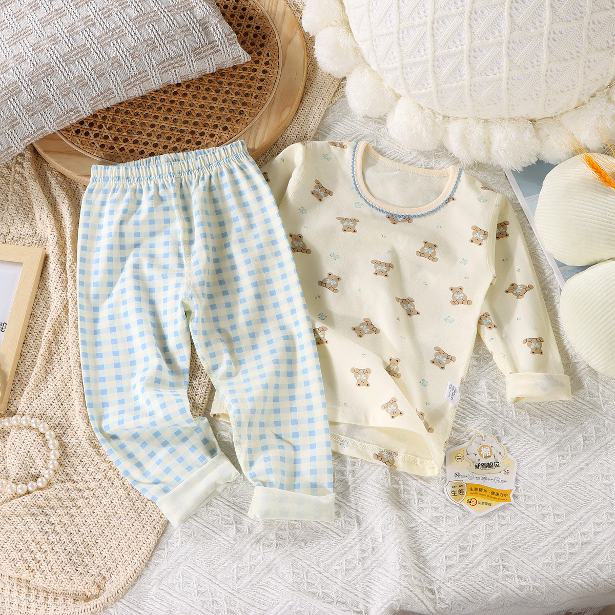 Lycra boneless bow tie bear