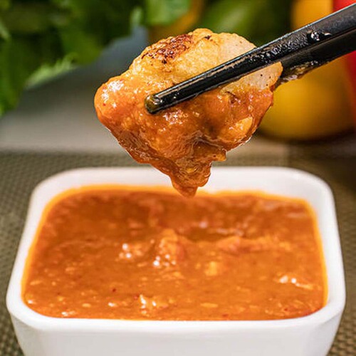 Korean BBQ dipping sauce Korean style BBQ sauce BBQ cooking sauce Garlic chili sauce Lettuce and rice dipping sauce
