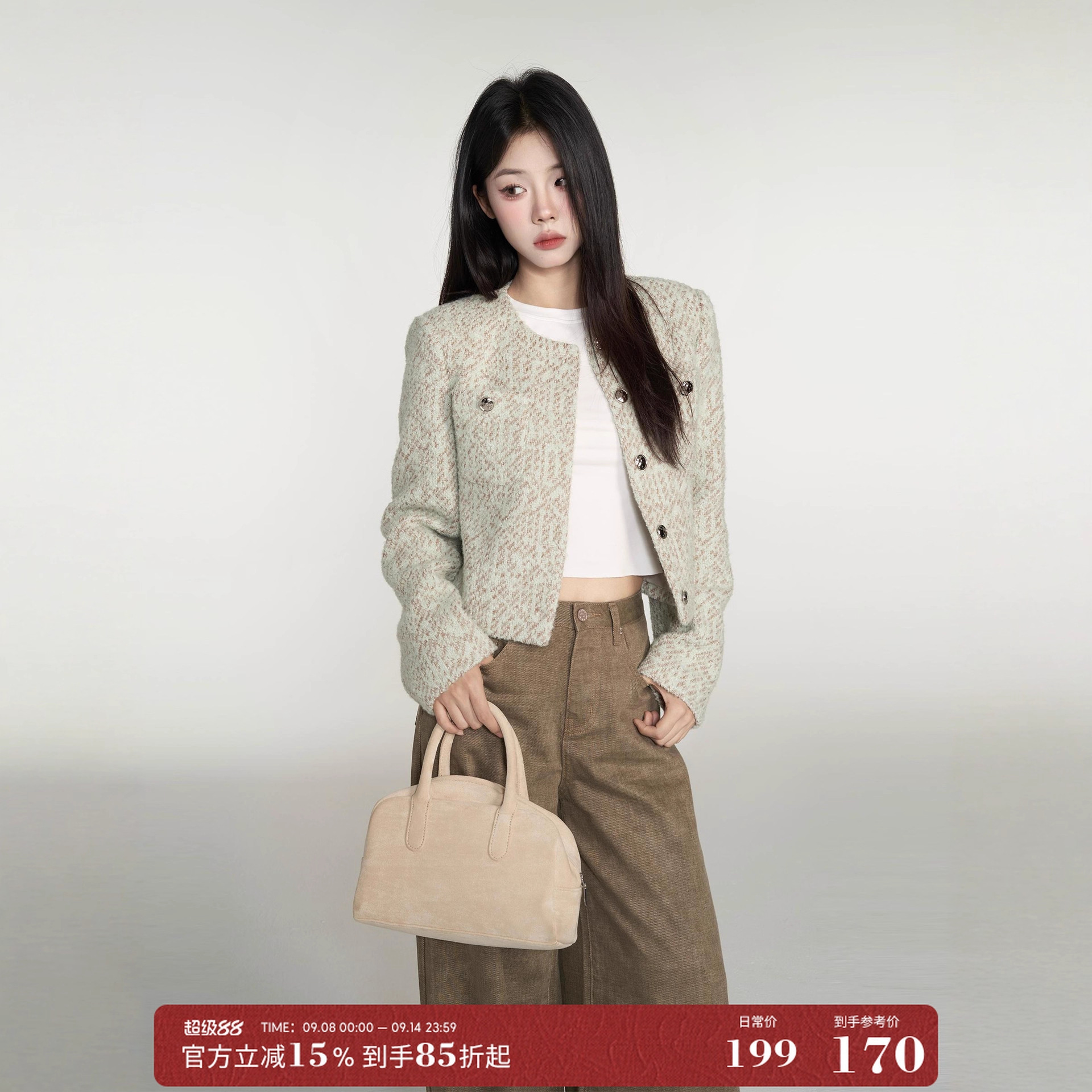 A Small Wild Berry Fragrance Short Outwear for Women in Autum New High-End Korean Style Fashionable Tweed Top