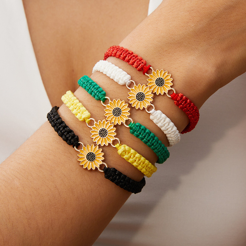 Cross-border hot selling creative dripping sunflower bracelet Daisy friendship bracelet hand-woven sunflower bracelet