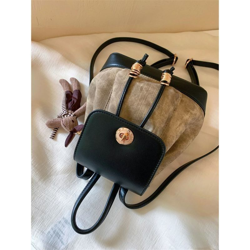 5d038b6a-df3d-4086-b19e-4d9afbeedbc3.jpe