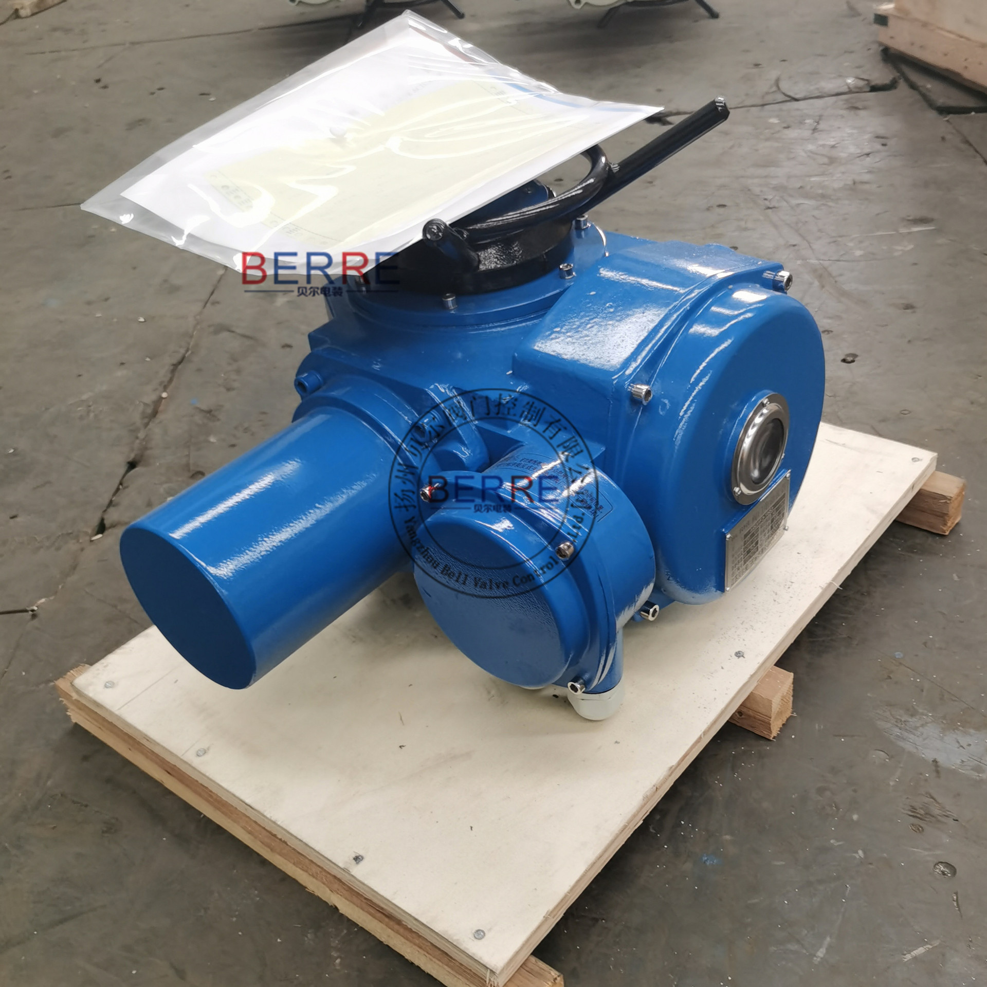 贝尔供应电动执行机构\DZW30-24-AOO-DSI AC380V执行机构