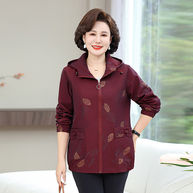 中年のお母さんの秋の服のジャケットのファッションの新型の中高年の女性の春秋風の服の洋風の薄い金の大きいサイズの上着|undefined