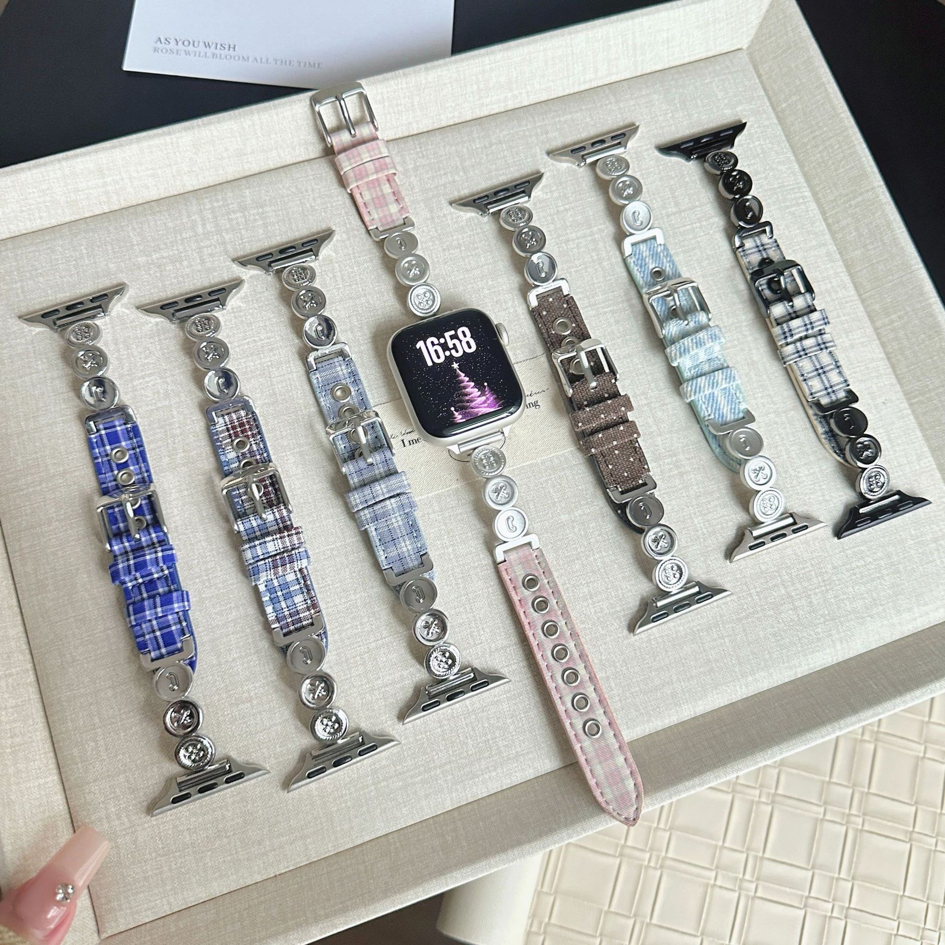 Curved Button Plaid Strap Suitable for Apple Watch Strap Iwatch10/98765432Se Strap