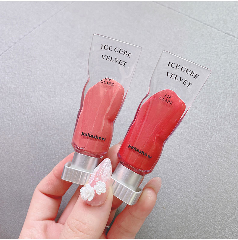 kakashow ice cube velvet Lip gloss matte finish Red Lip gloss transparent pigment whitens and is not easy to stick to the lip mud undefined