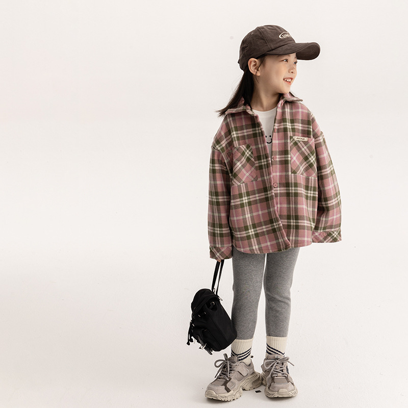 Ropa para niños medianos y grandes camisa forrada de lana Otoño e Invierno estilo coreano para niños Plaid engrosada Top frito calle dulce camisa fresca abrigo moda