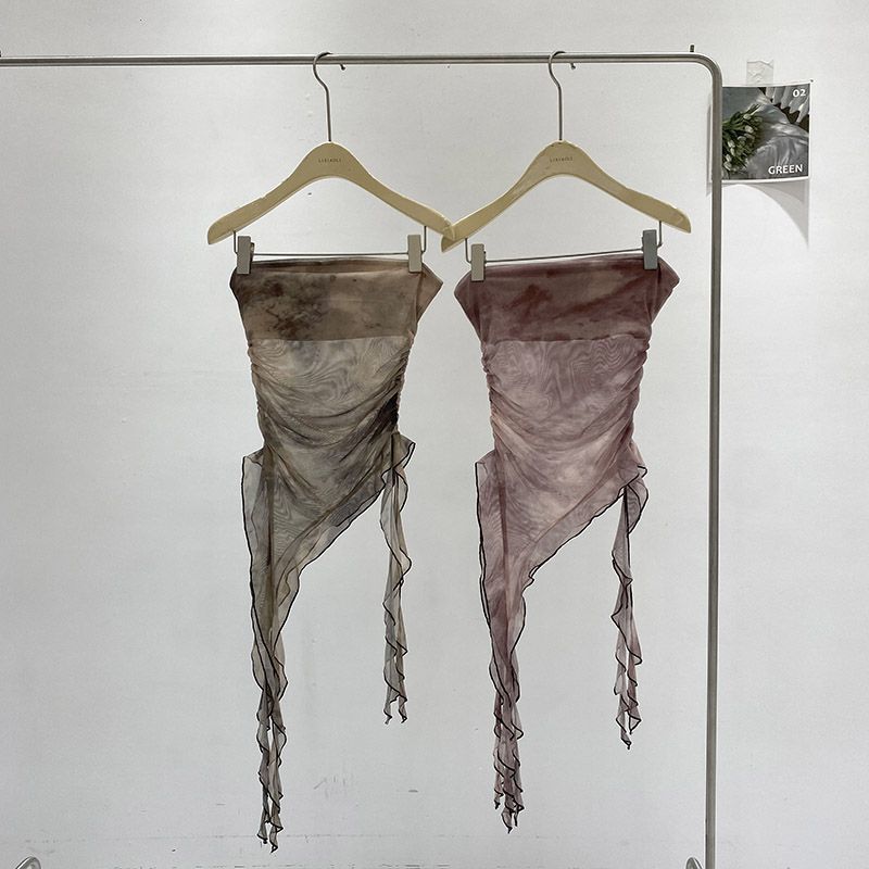 2025 summer new Korean version design is irregularly smudged perspective mesh anti-exposure outer wear strapless top for women