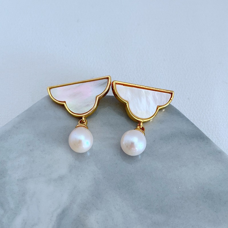 Fashionable small design organic stone inlay