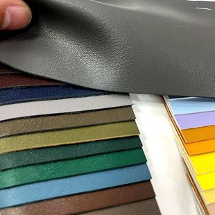 PUС녶�y�h��Ů���X��Ƥ��Ь�ķ��b�o��ɳ�l���|�Ҿ�