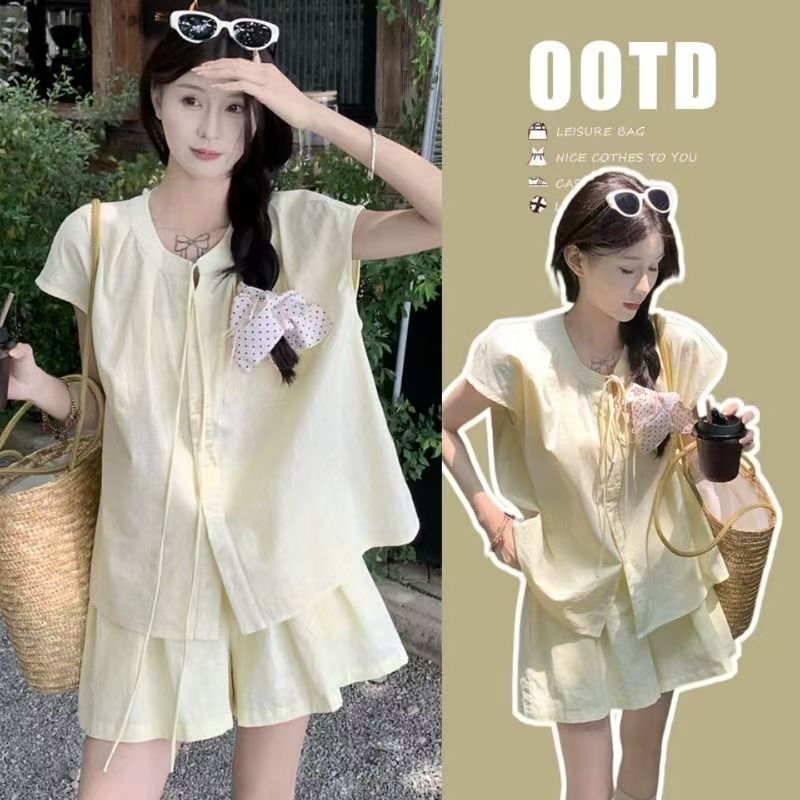 Maternity Summer Outfit Set, Fashionable and Sweet Short-Sleeved Shirt, Women's Summer Loose Shorts, Two-Piece Set for Petite Women