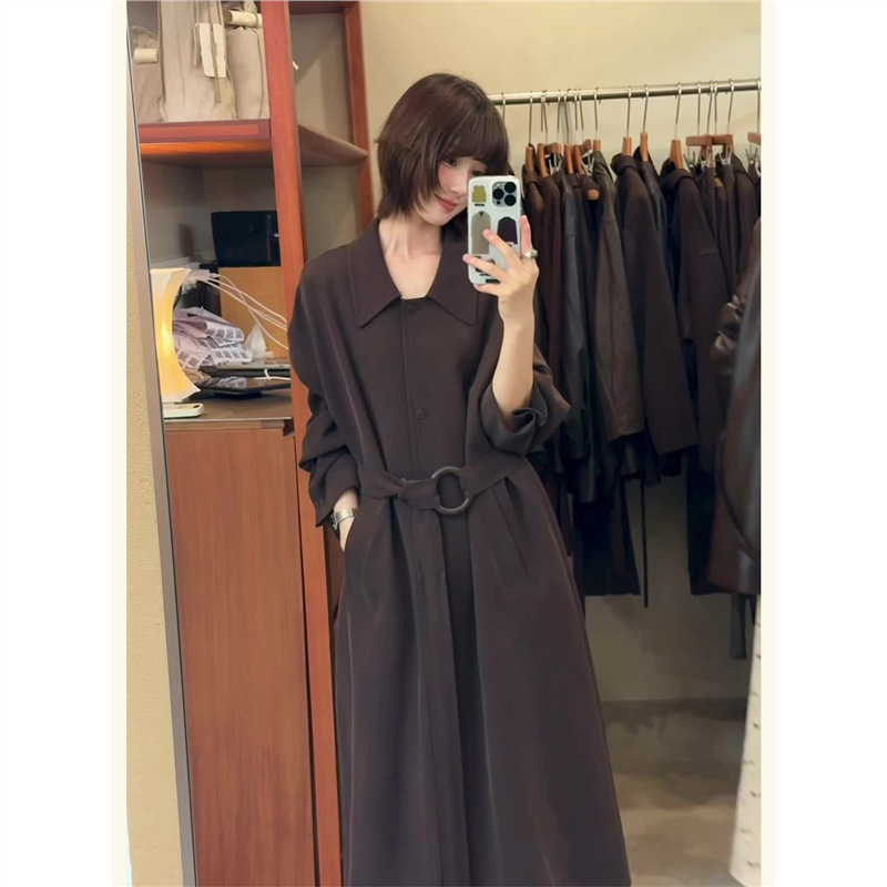 Autumn New High-End Korean Style Loose Silhouette Trench Coat for Petite Women, Suitable for Commuting