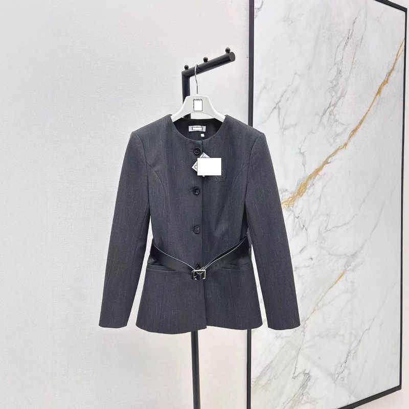 Shenzhen Nanyou 25 Autumn/Winter High-End Women's Fashion Retro Style Round Neck Buttoned Design Blazer Shenzhen Nanyou 25 Autumn/Winter High-End Women's Fashion Retro Style Round Neck Buttoned Design Blazer