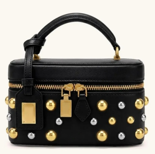 Cross-border bestseller JW P niche designer handbag 2026 new model high-end makeup bag bridesmaid gift box bag