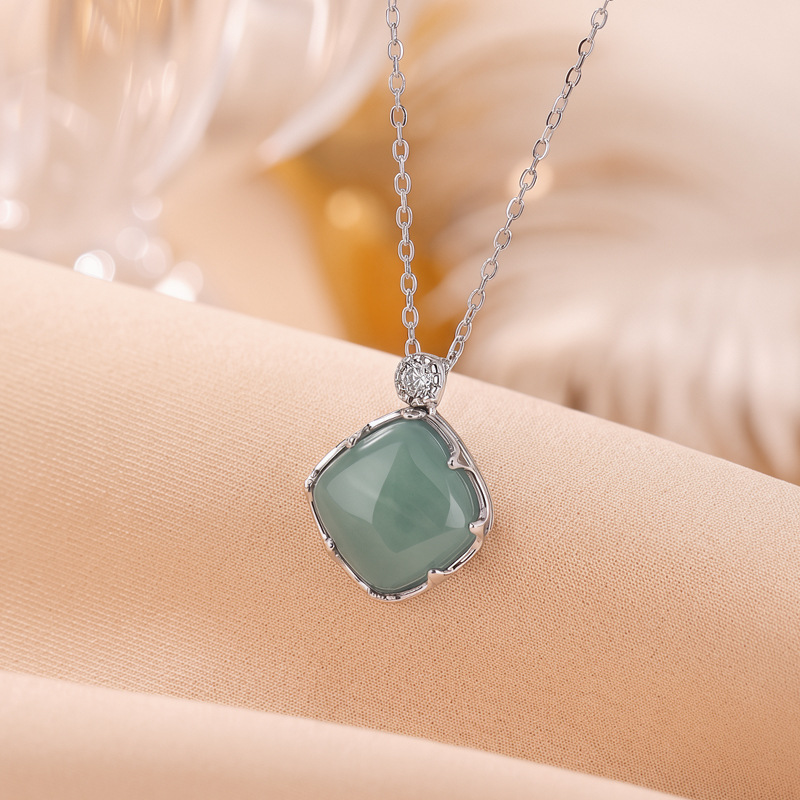 Mặt dây chuyền bạc S925 hình vuông đính đá jadeite xanh lam phong cách nhẹ nhàng — Mặt dây chuyền đơn (không kèm dây)