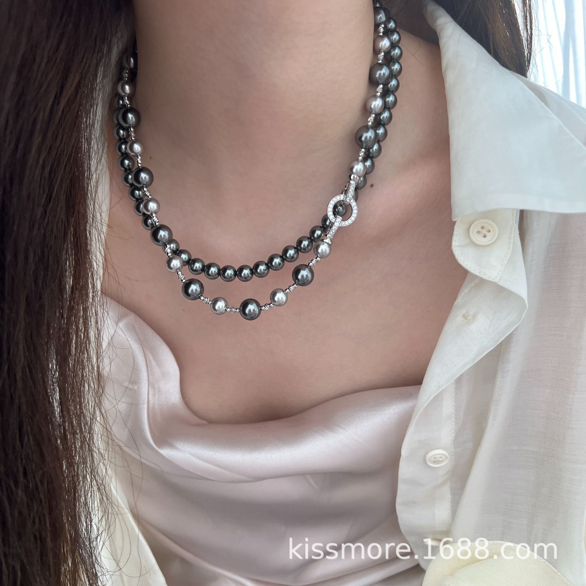 灰色间隔满钻珍珠圆环扣项链19.jpg