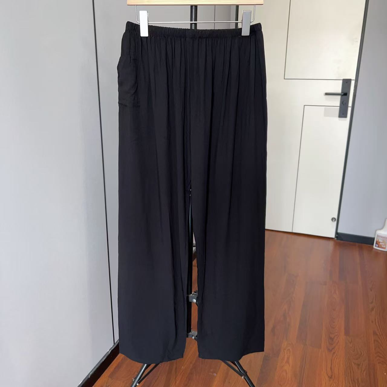 남성용 바지 스타일 16 퓨어 블랙