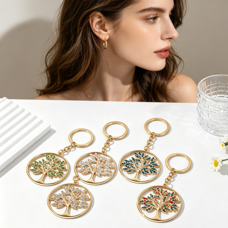 Fashion European and American Commuter Versatile Tree of Life Clothing Jewelry Accessories Personality Light Luxury Fashion High-End Accessory Pendant