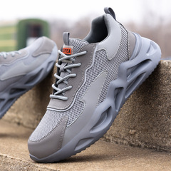 Lightweight New Safety Shoes for Both Men and Women, Comfortable and Fashionable, Safety Steel Toe Cap, Anti-Punching and Anti-Piercing Safety Shoes, Wholesale