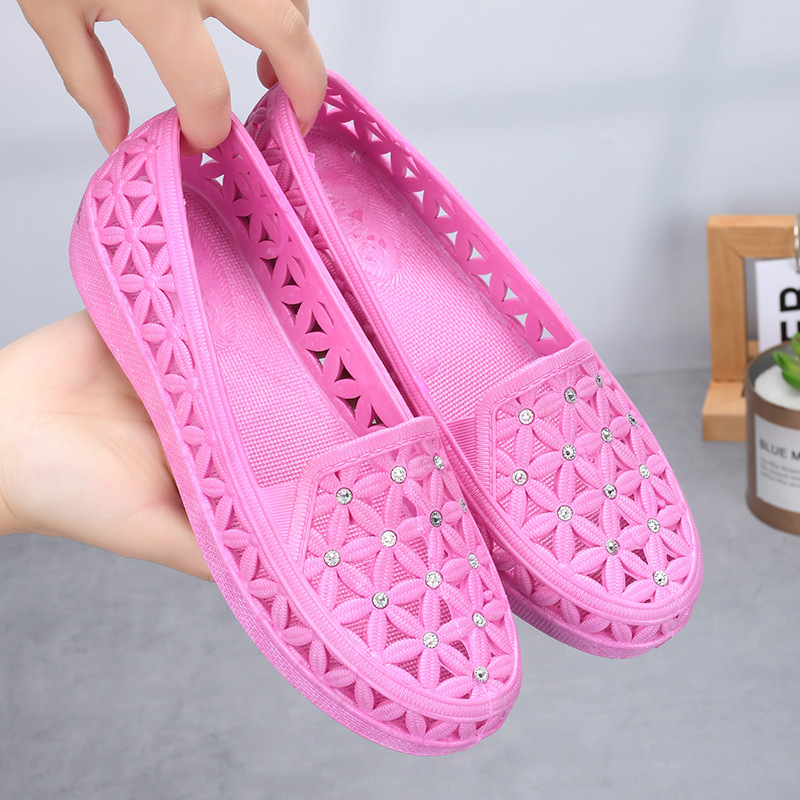 Purple hole women's sandals