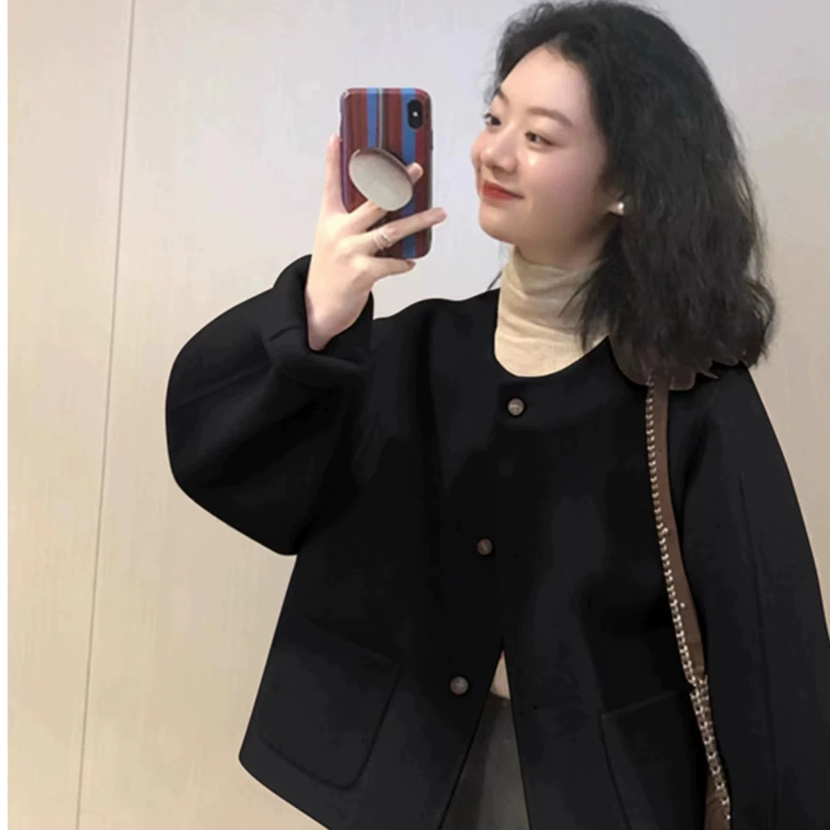 Пальто из фуксии из шерсти, демисезонная короткая куртка для отдыха, стиль Chanel, 2024 год