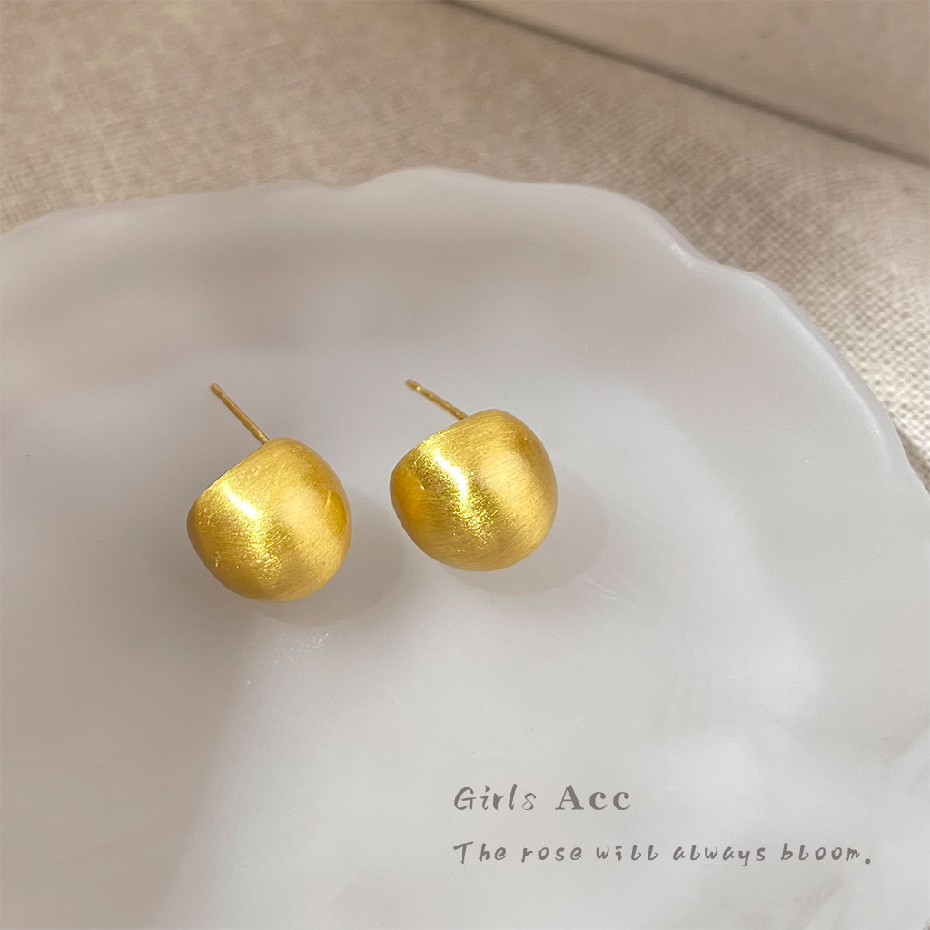 1_0006_耳语场景新水印 拷贝 3.jpg