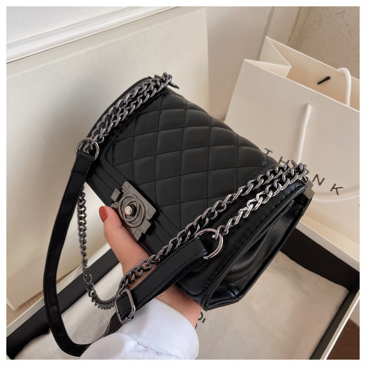Bolsa de ombro feminina estilo coreano com corrente transversal_voghion.com