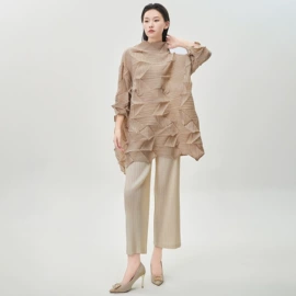 连衣裙;女式T恤;时尚休闲套装