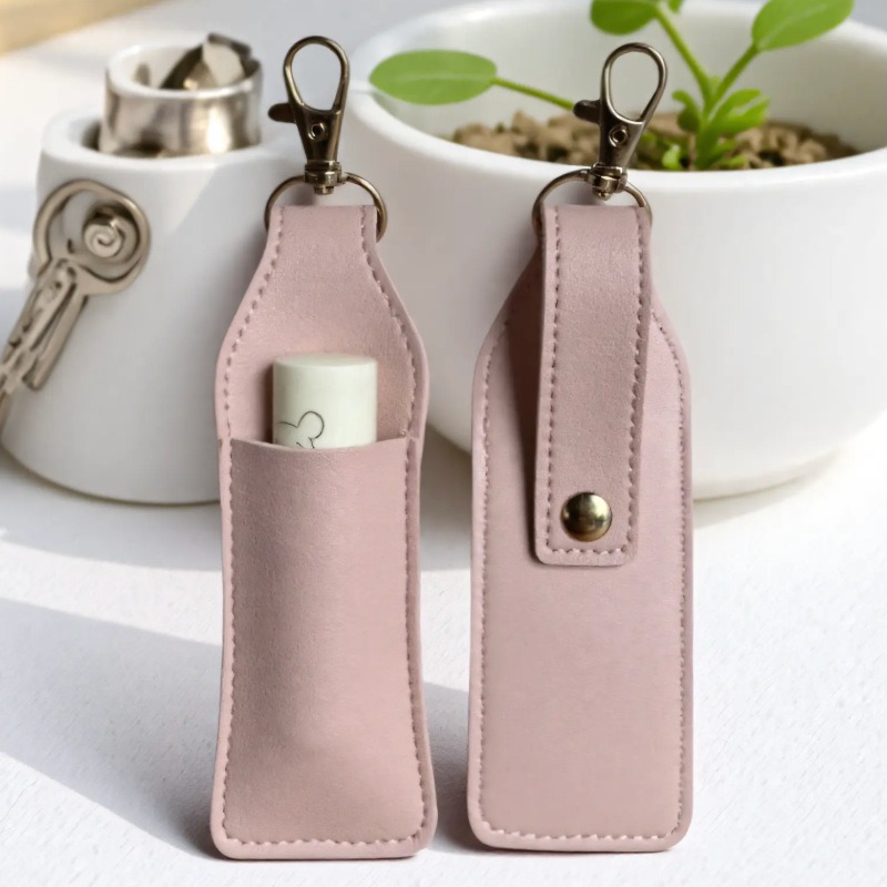 Amazon PU leather lipstick protective case, single-piece portable lipstick keychain, lipstick pouch.