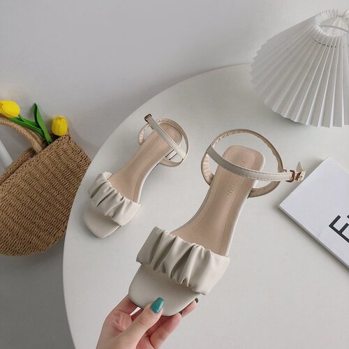 Internet celebrity thick heel sandals for women 2020 summer new fairy style Korean style pleated one-word casual women's shoes high heels